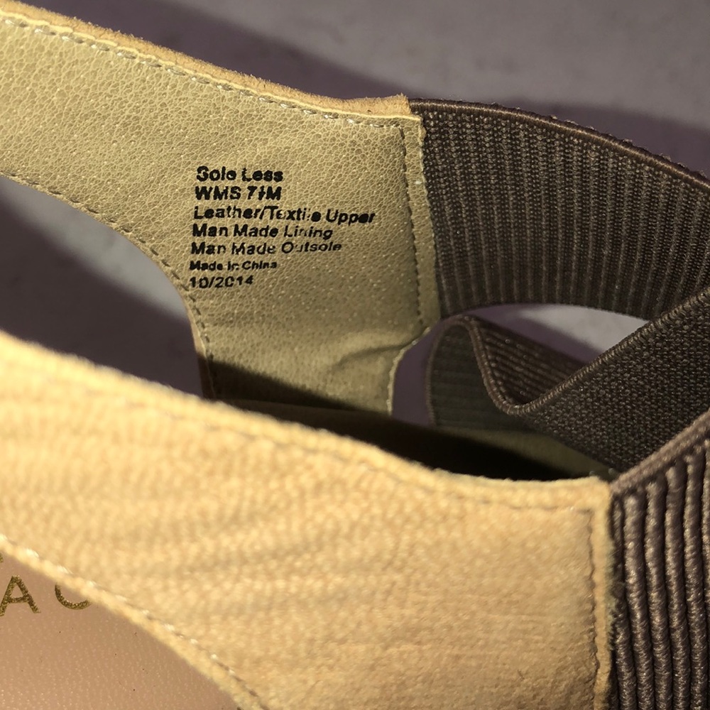 ❌SOLD❌Kenneth Cole wedge - Picture 5 of 8